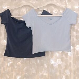 Brandy Melville off shoulder Blue Tees, set of 2 🩵💙 EUC!